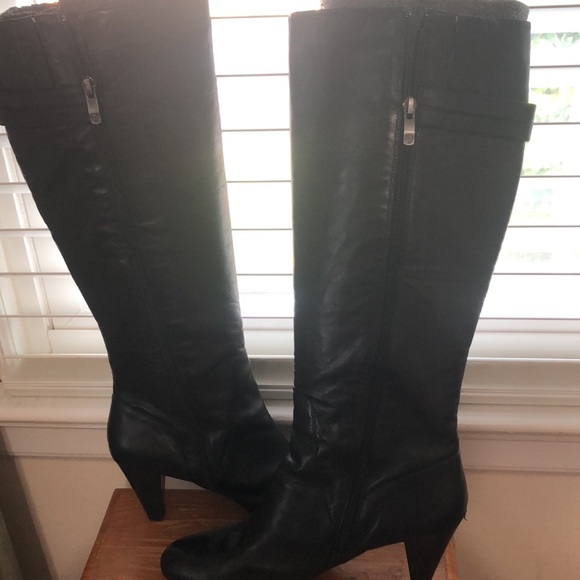 Anne Klein boot - Picture 3 of 9